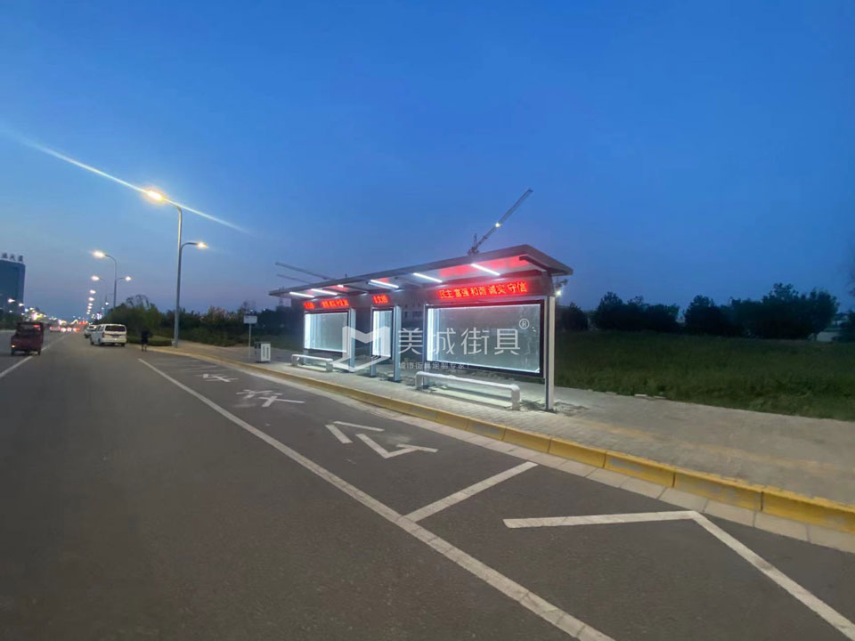 公交候車亭實景圖 公交候車亭實景圖