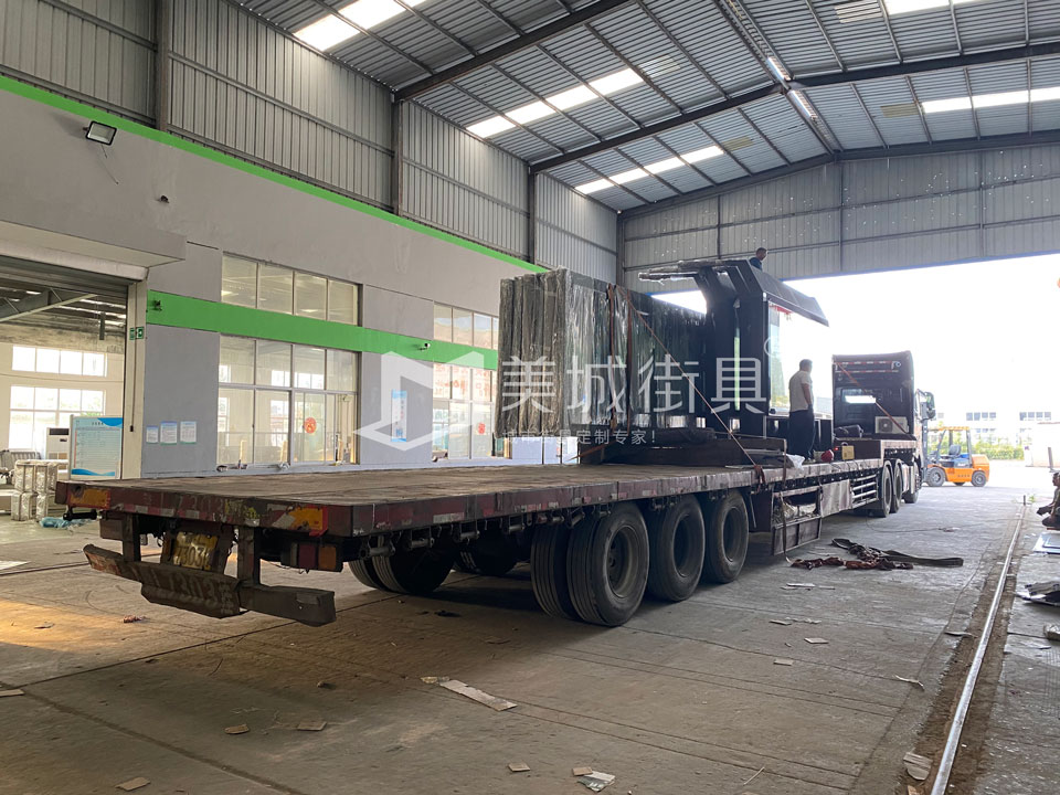 2022.9.21美城街具供應(yīng)咸陽候車亭第二車發(fā)貨現(xiàn)場(chǎng) 2022.9.21美城街具供應(yīng)咸陽候車亭第二車發(fā)貨現(xiàn)場(chǎng)